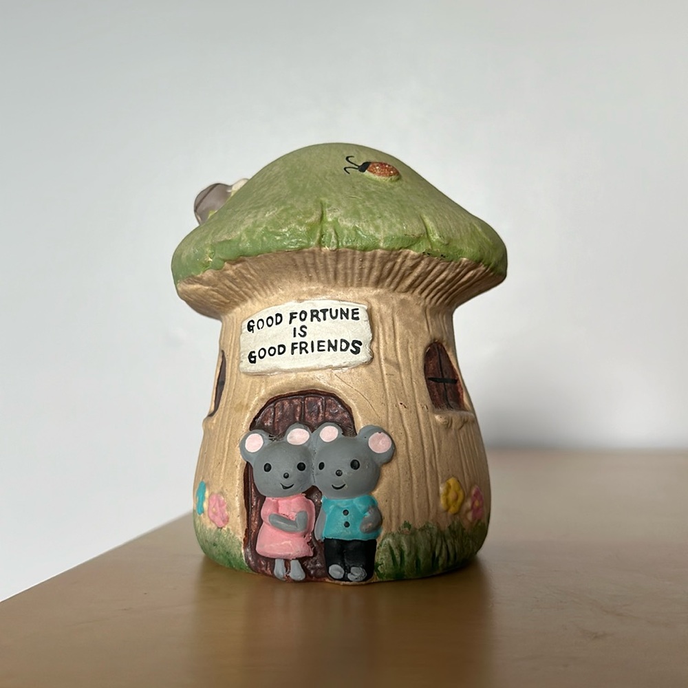 Vintage Enesco Mice In Mushroom House Piggy/Coin Bank